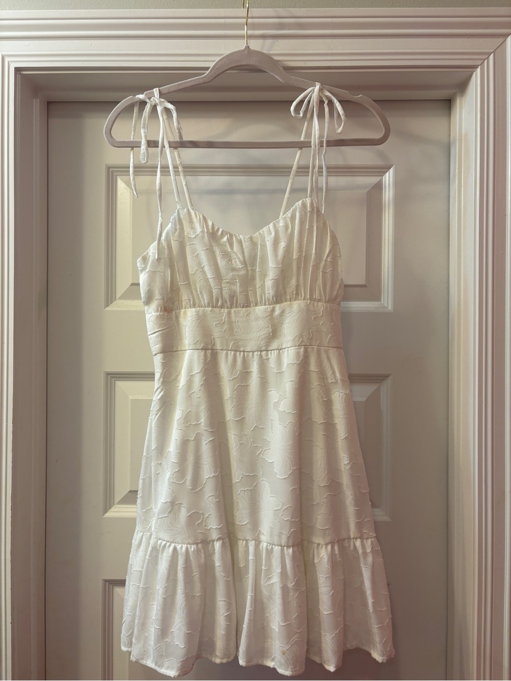 Speechless White Textured Tie-Shoulder Mini Dress